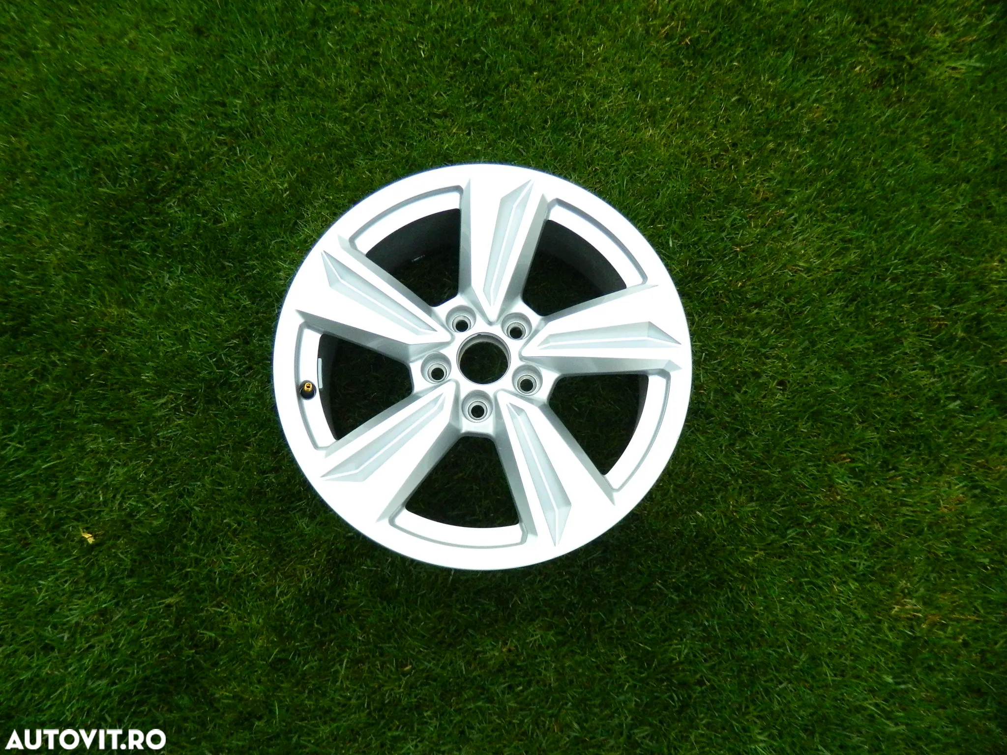 Janta Audi A3 pe 17" cod 8Y0601025AA - 2