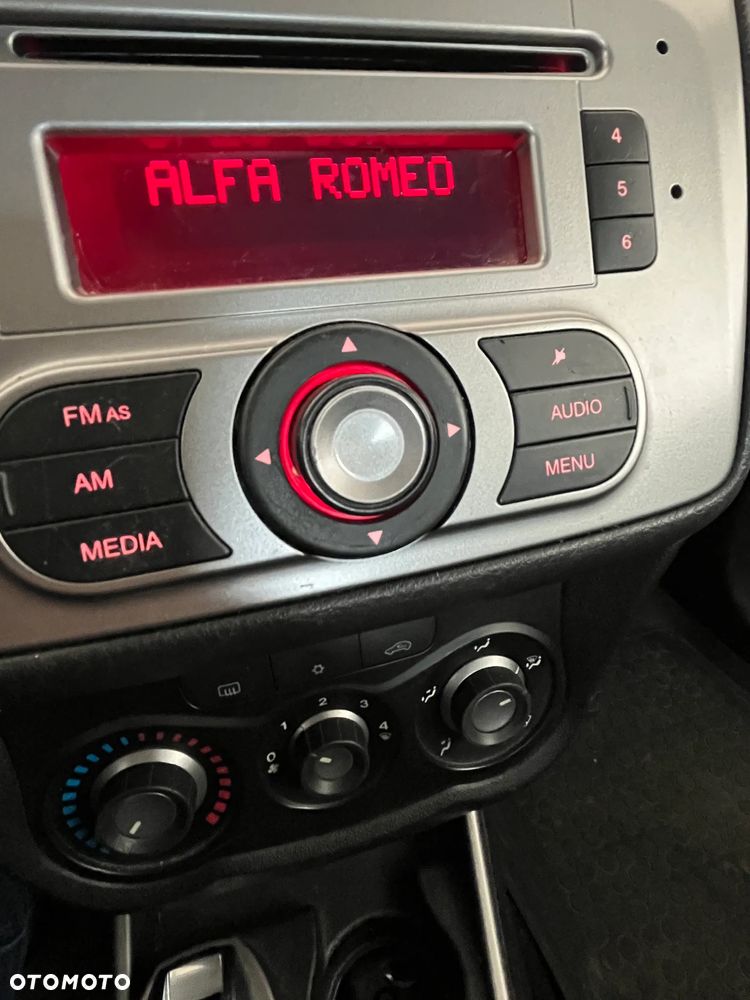Alfa Romeo Mito 1.3 JTDM - 4