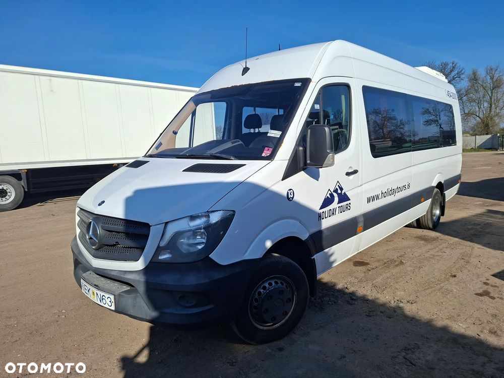 Mercedes-Benz Sprinter - 2
