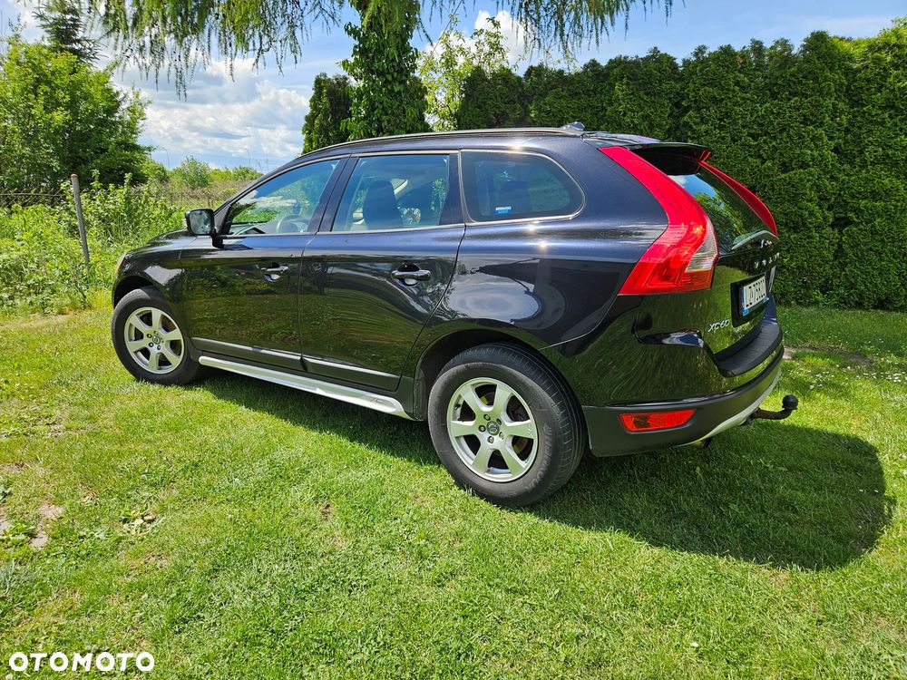 Volvo XC 60 D4 Base - 6