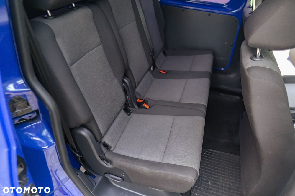 Volkswagen Caddy - 27
