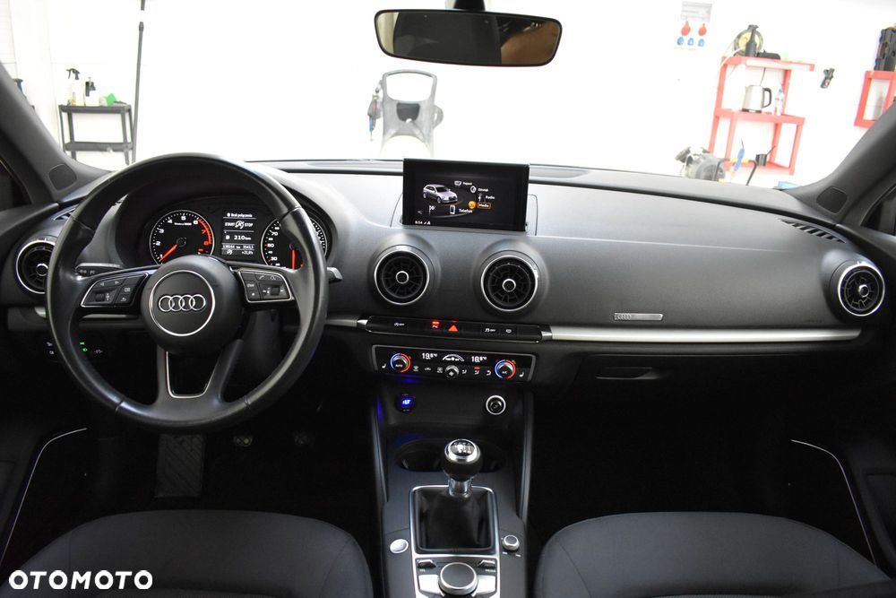 Audi A3 Sportback 1.5 TFSI cylinder on demand sport - 15