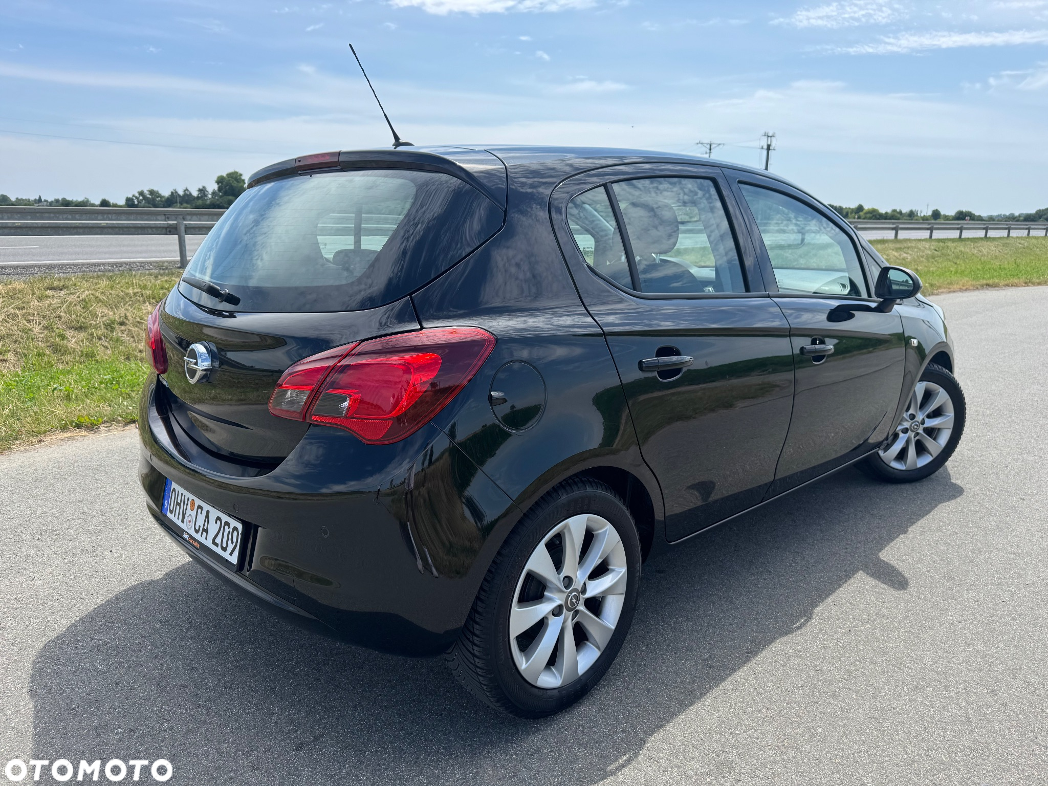 Opel Corsa 1.4 Active - 17