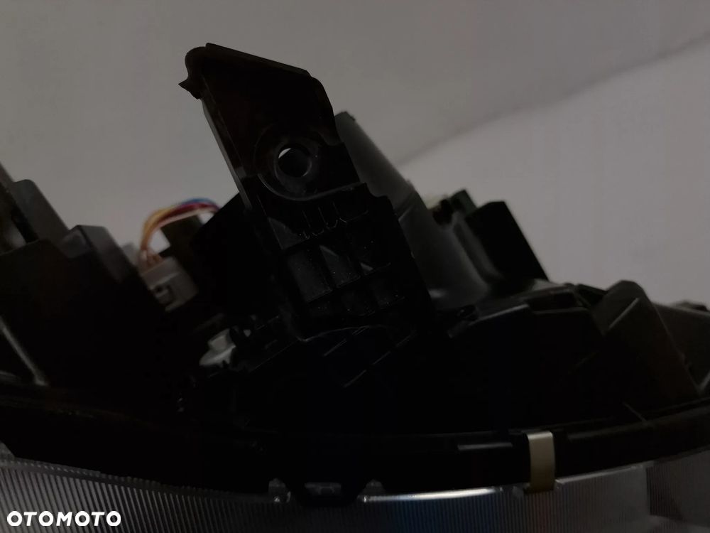 MITSUBISHI ECLIPSE CROSS PRAWA LAMPA PRZEDNIA PRZÓD FULL LED , NR STANLEY W3153 , NR AUKCJI LA449 - 11