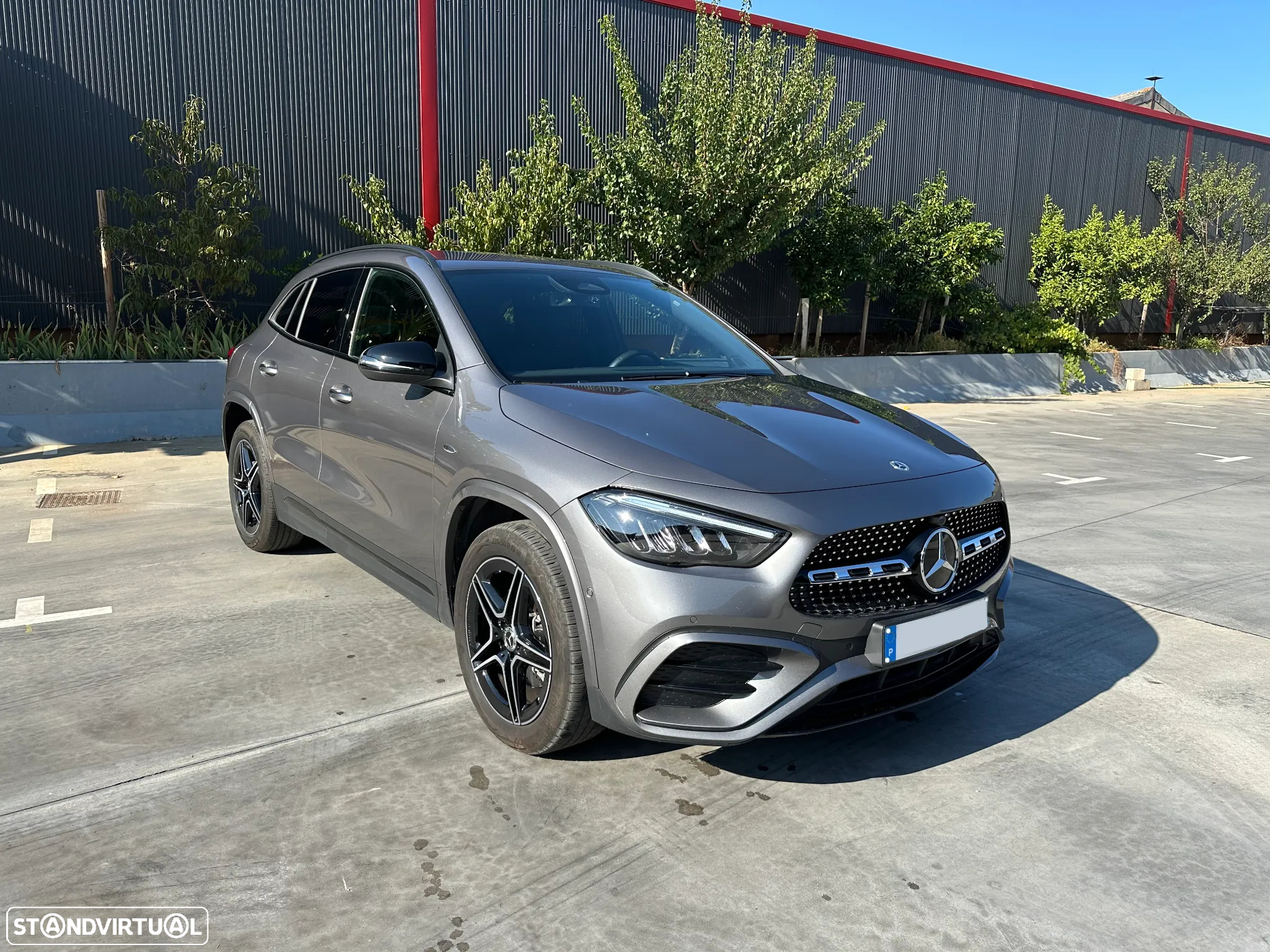 Mercedes-Benz GLA 250 e AMG Line - 4