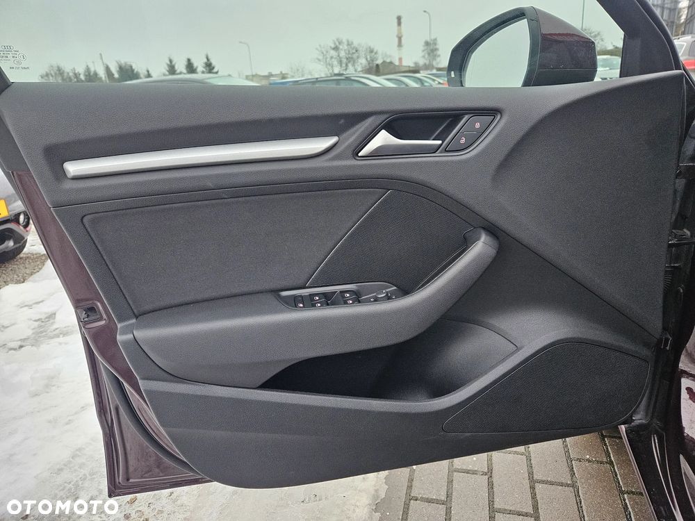 Audi A3 Sportback 2.0 TDI (clean diesel) Attraction - 34