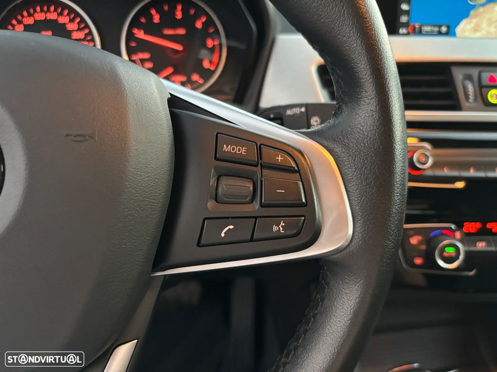 BMW X1 18 d sDrive Auto xLine - 18
