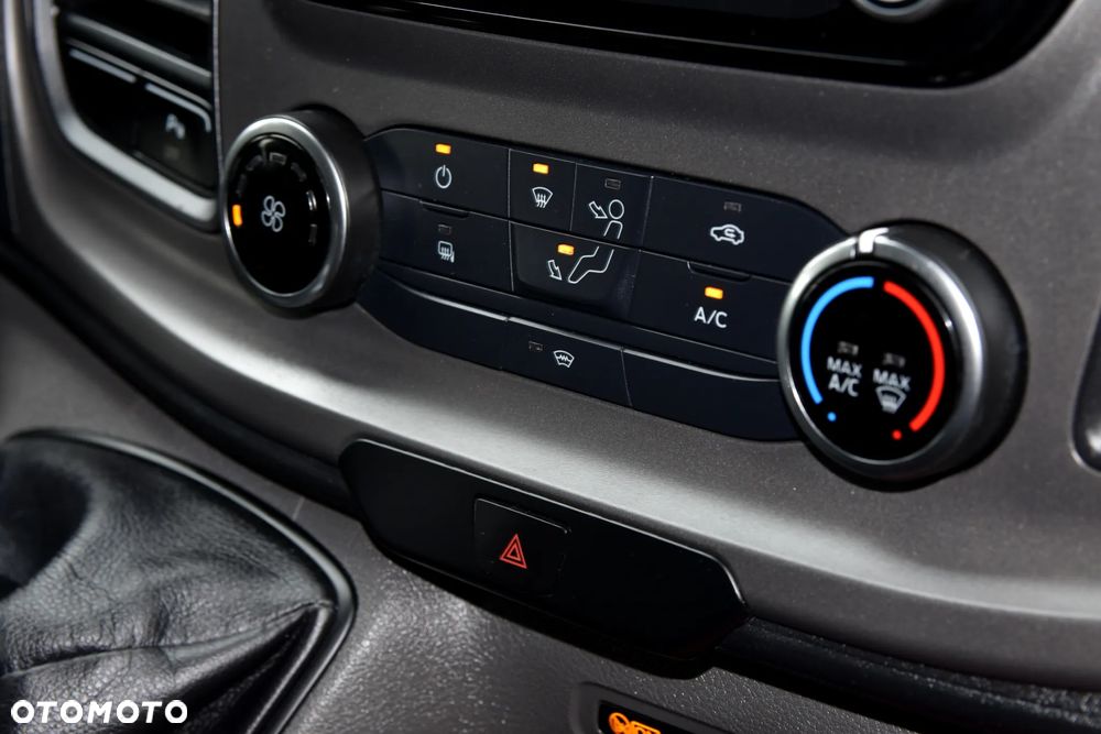 Ford Transit Custom - 27
