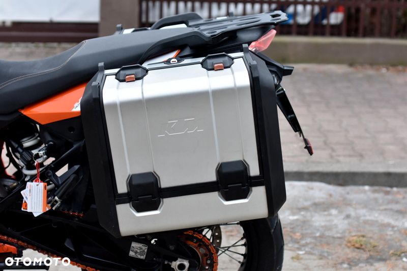 KTM Super Adventure - 25