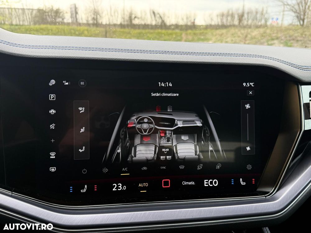 Volkswagen Touareg - 31