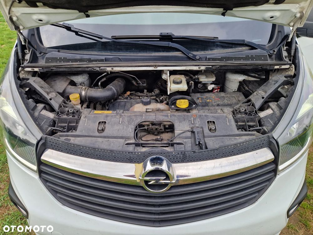 Opel Vivaro - 15