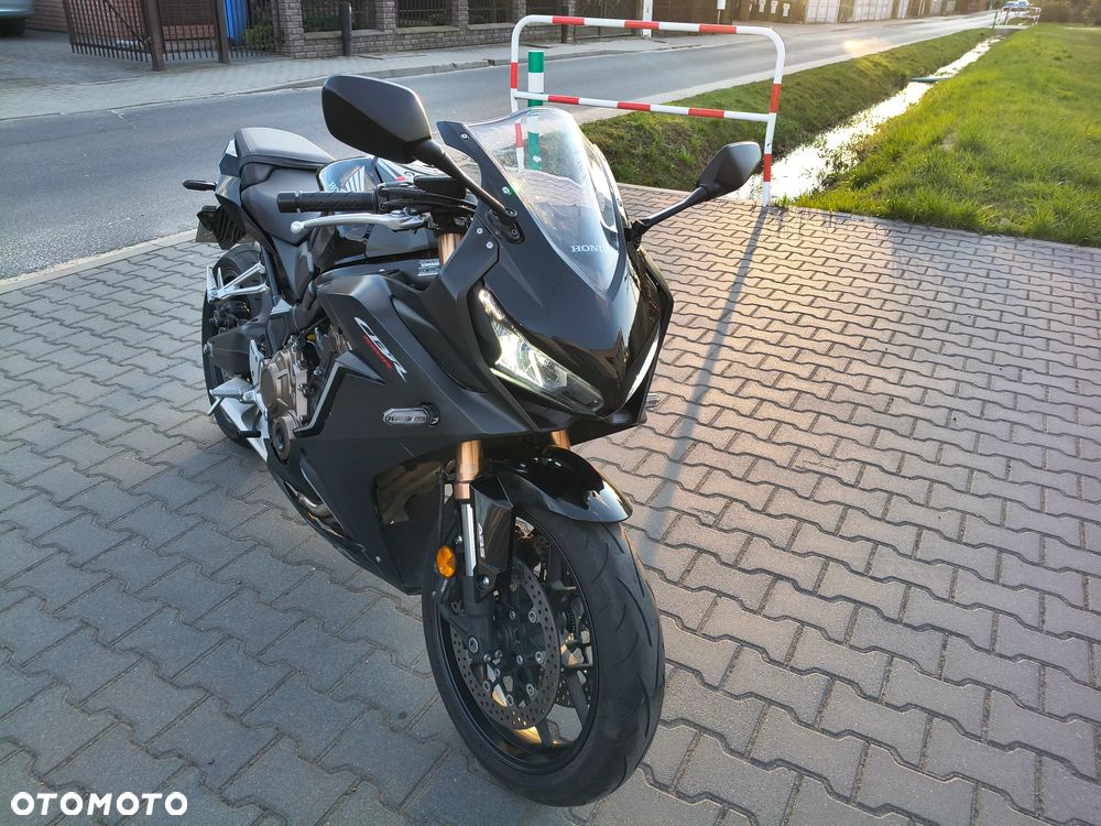 Honda CBR - 2