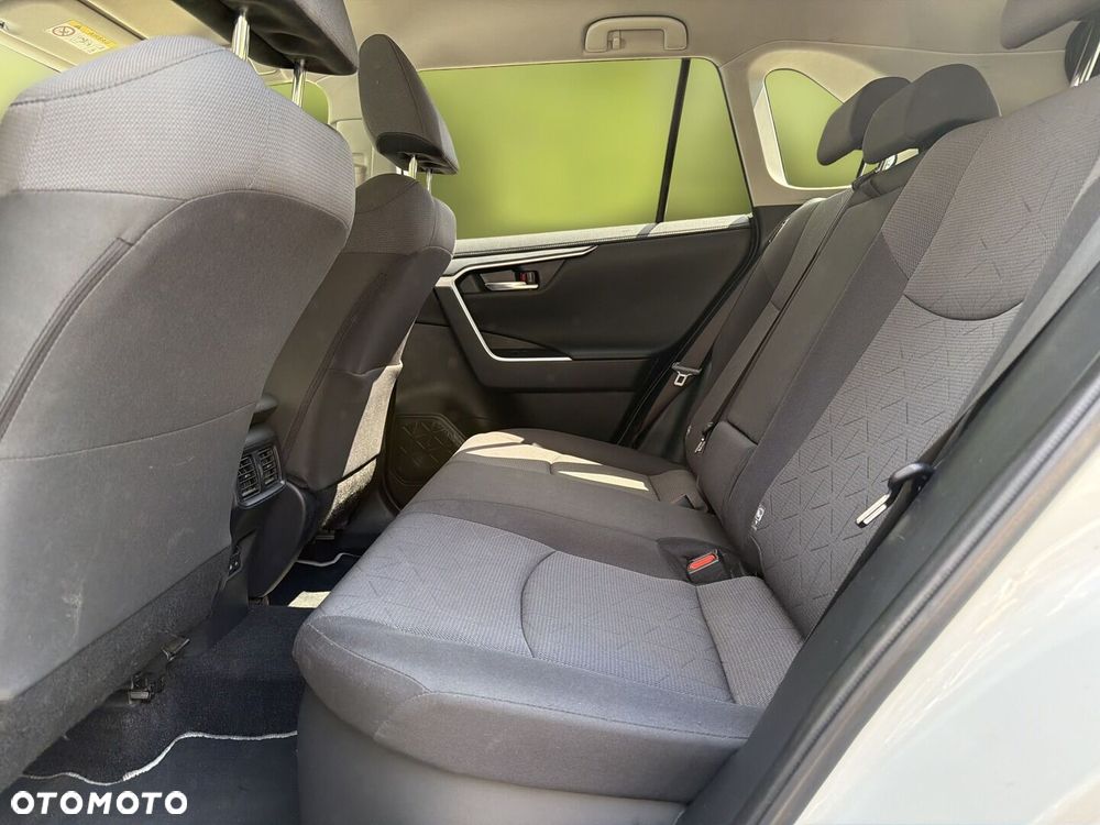 Toyota RAV4 - 15