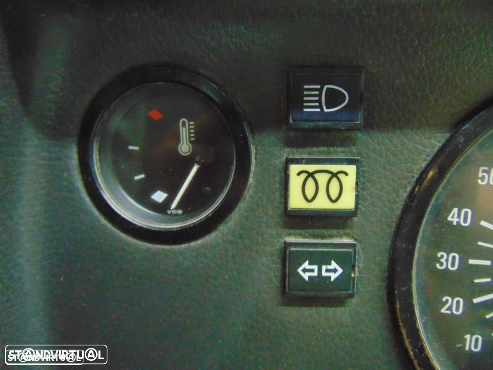 Mercedes 490D séries 200, 300, 400 e 600 caixa de insonorização - 9