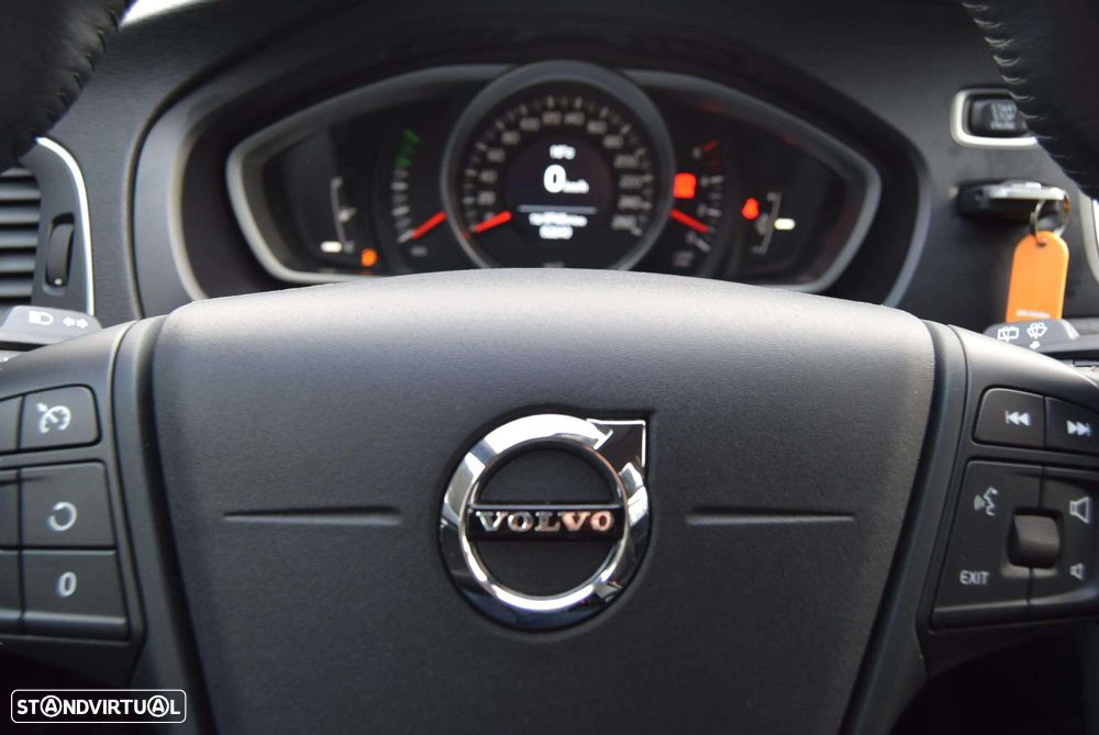 Volvo V40 2.0 D2 Kinetic - 22