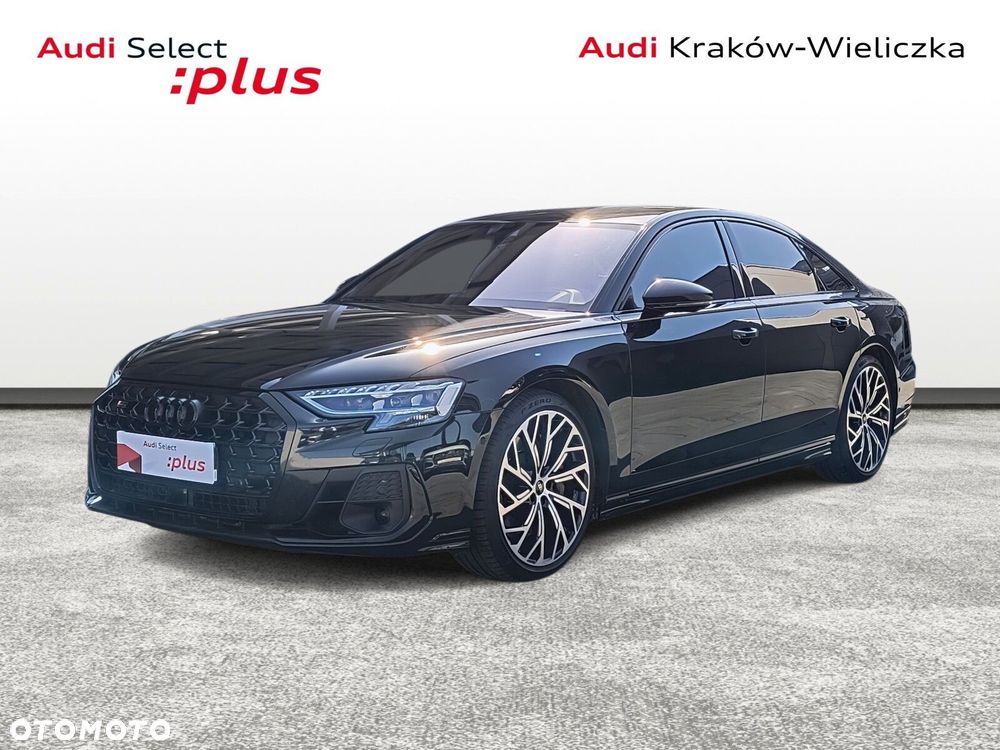Audi S8 - 2