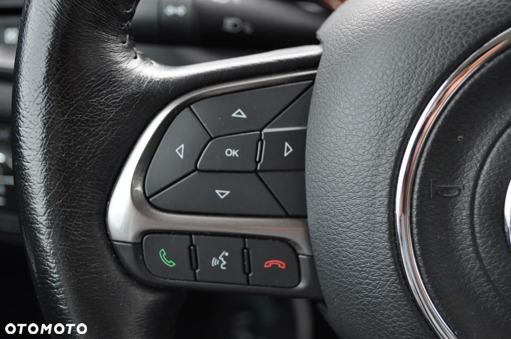 Jeep Renegade 1.3 GSE T4 Turbo Limited FWD S&S - 24
