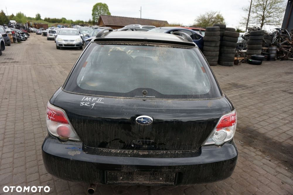 KLAPA BAGAŻNIKA TYLNA IMPREZA II GD LIFT KOMBI 32J  CZARNY SUBARU 2006-2007 - 1