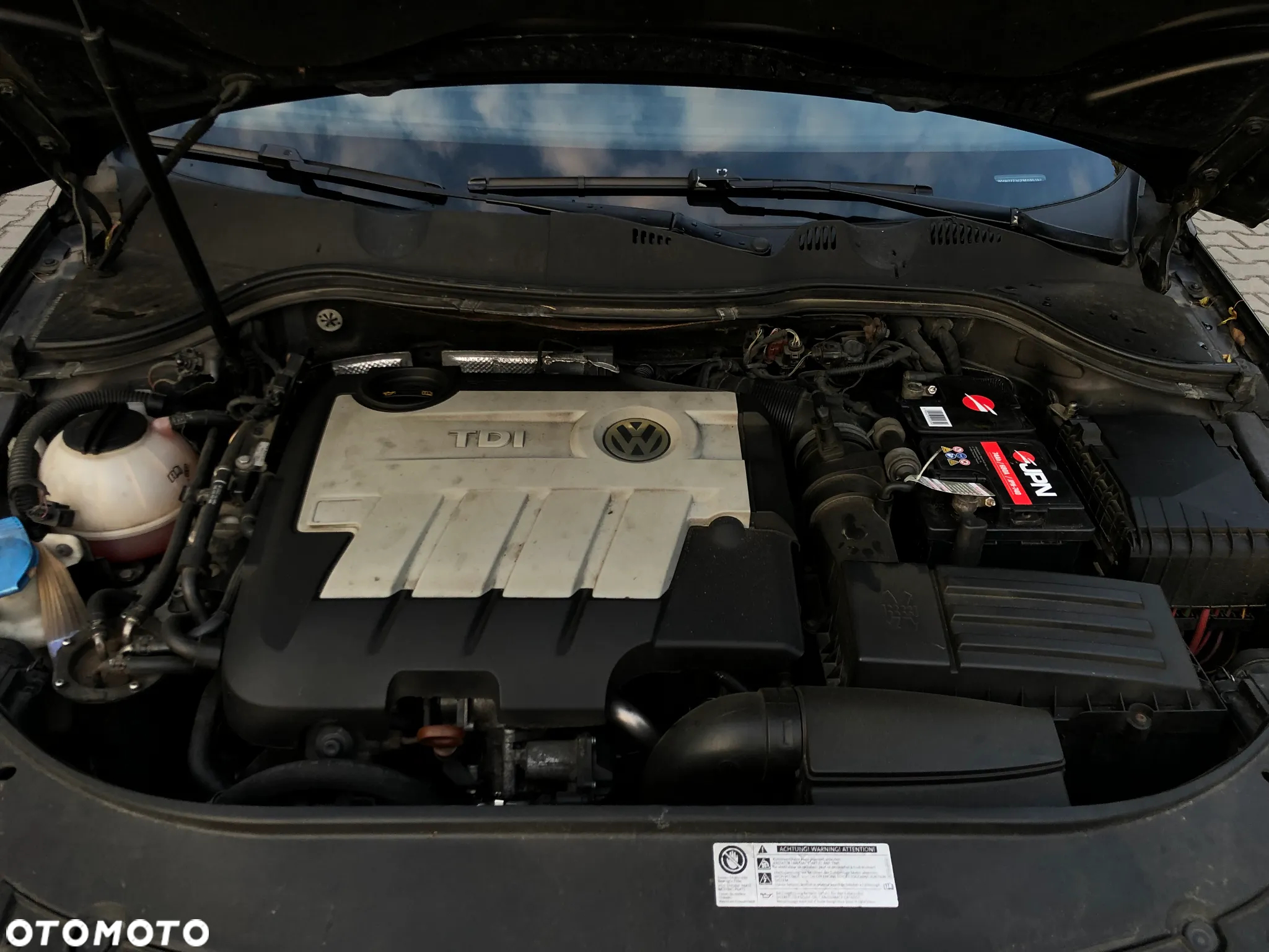 Volkswagen Passat Variant 2.0 TDI DPF DSG Highline - 37