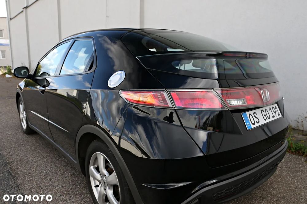 Honda Civic 1.4i-DSi - 24