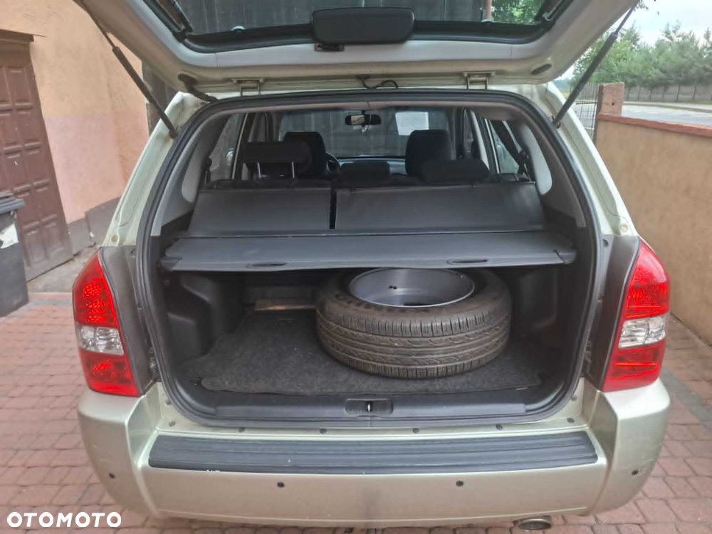 Hyundai Tucson - 4