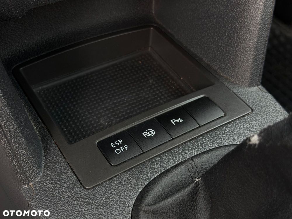 Volkswagen Touran 2.0 TDI DPF Cross - 20