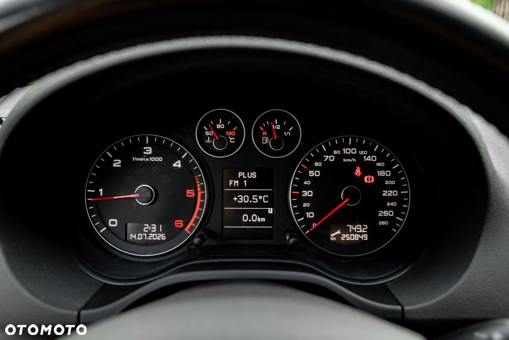 Audi A3 Sportback 2.0 TDI Attraction - 27