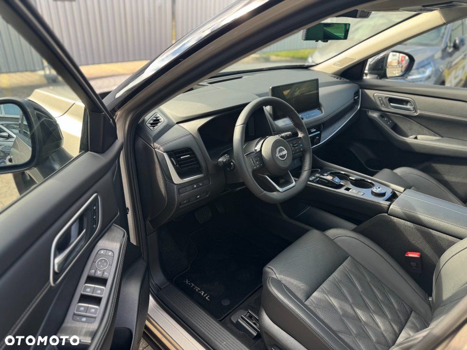 Nissan X-Trail - 7