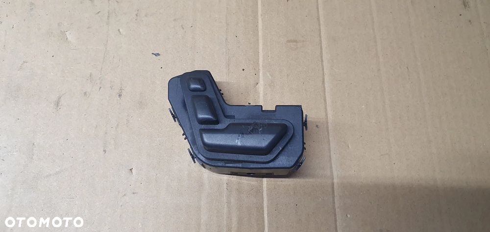 Moduł sterownik regulacji fotela kierowcy lewy przód Mercedes GL X166 W166 A1669053700 - 1
