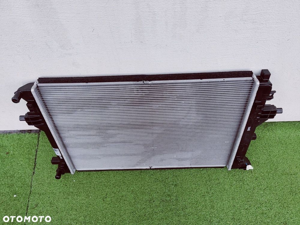 CHŁODNICA WODY HYUNDAI KIA KONA E-NIRO IONIQ 25310-K4010 ORYG - 2