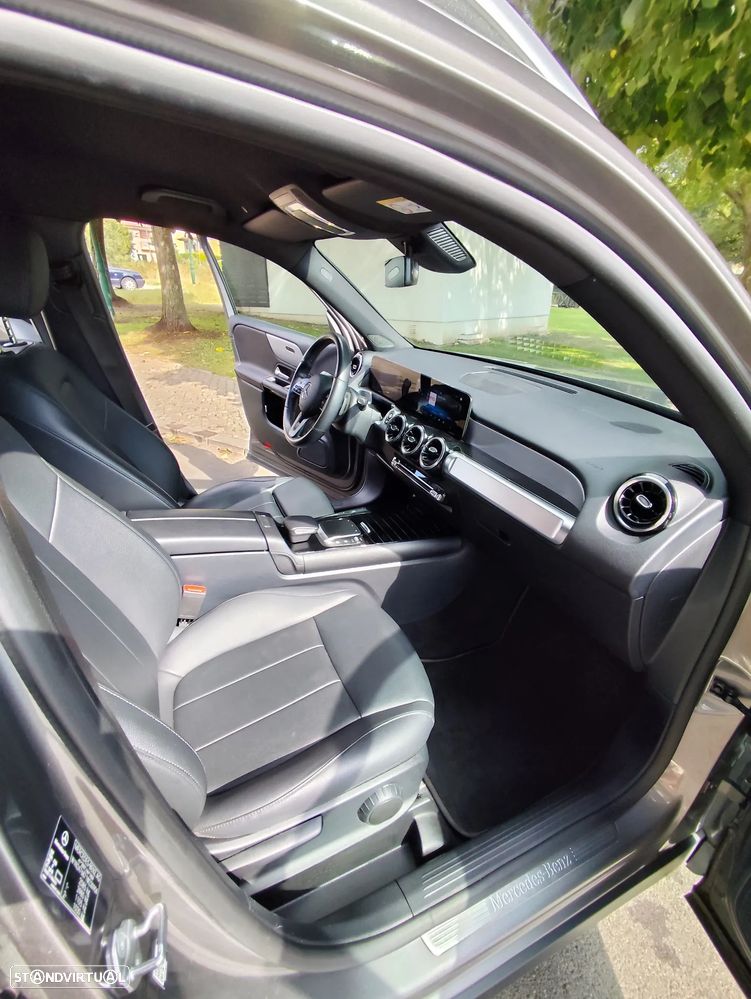 Mercedes-Benz GLB 200 - 9