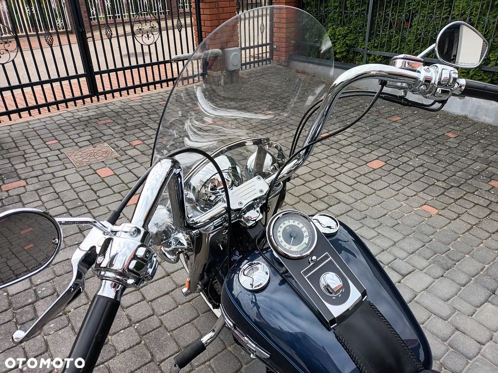 Harley-Davidson Softail Deluxe - 10