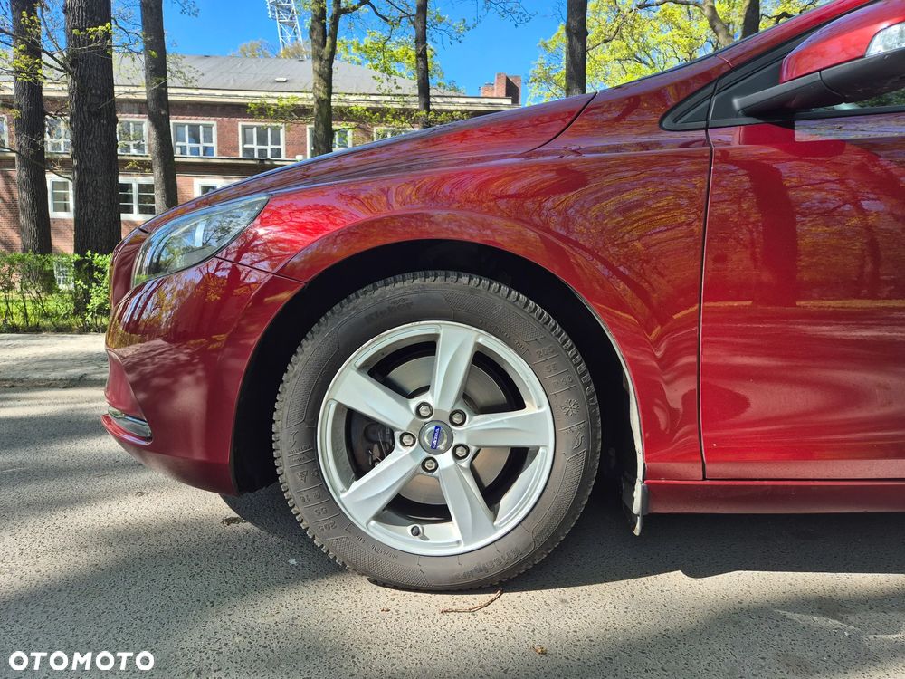 Volvo V40 T3 Kinetic - 14