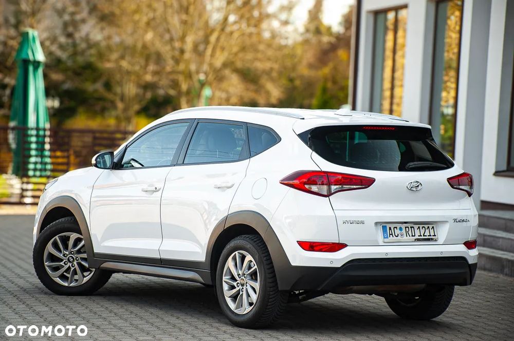 Hyundai Tucson blue 1.6 GDi 2WD Navi - 3