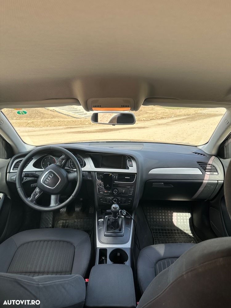 Audi A4 2.0 TDI DPF Ambiente - 5