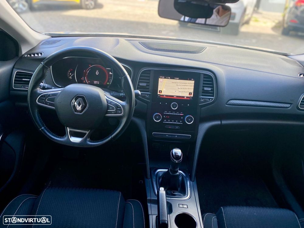 Renault Mégane Sport Tourer 1.5 dCi Comfort SS - 14