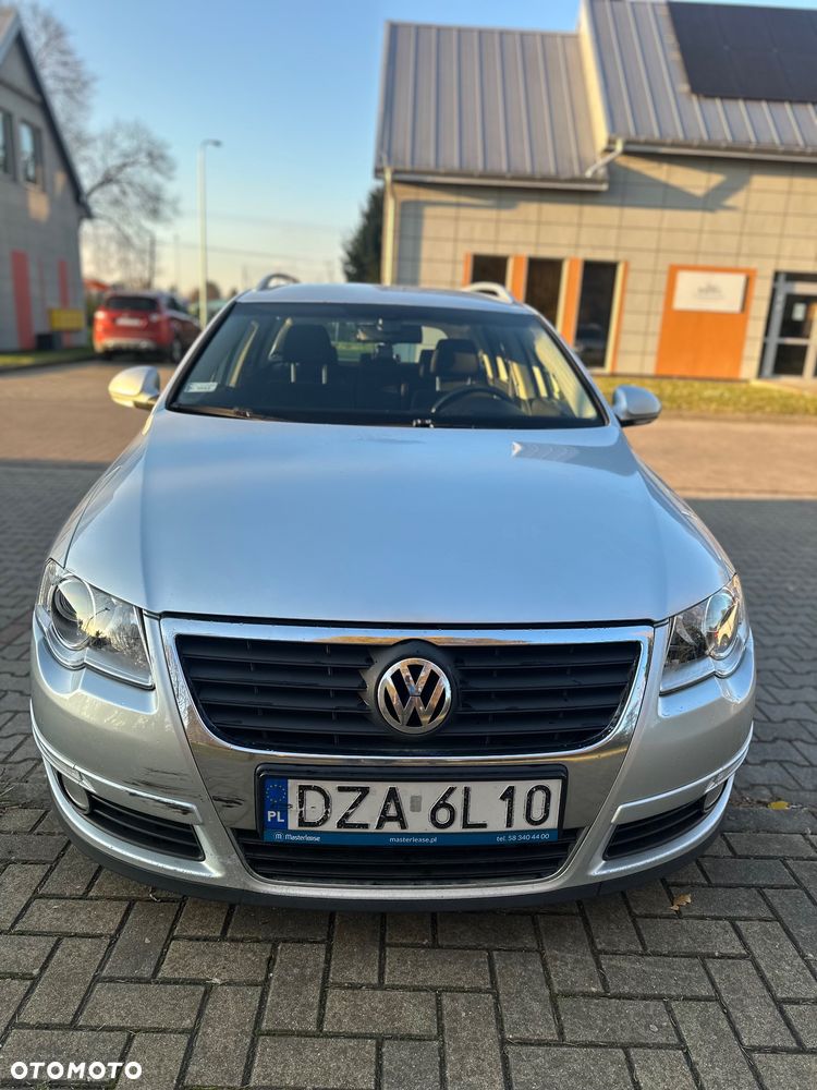 Volkswagen Passat 2.0 TDI DPF BlueMotion Technology Comfortline - 2