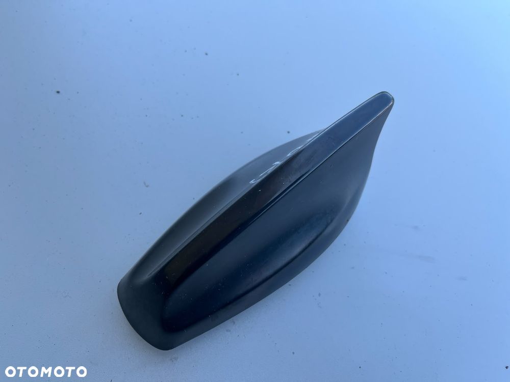 Antena dachowa GPS GJ32-19C089 Range Rover Sport L494 - 2
