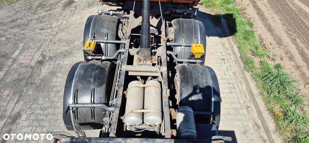 Iveco Trakker 410 6x4 na przednie koła blokada mostów - 14