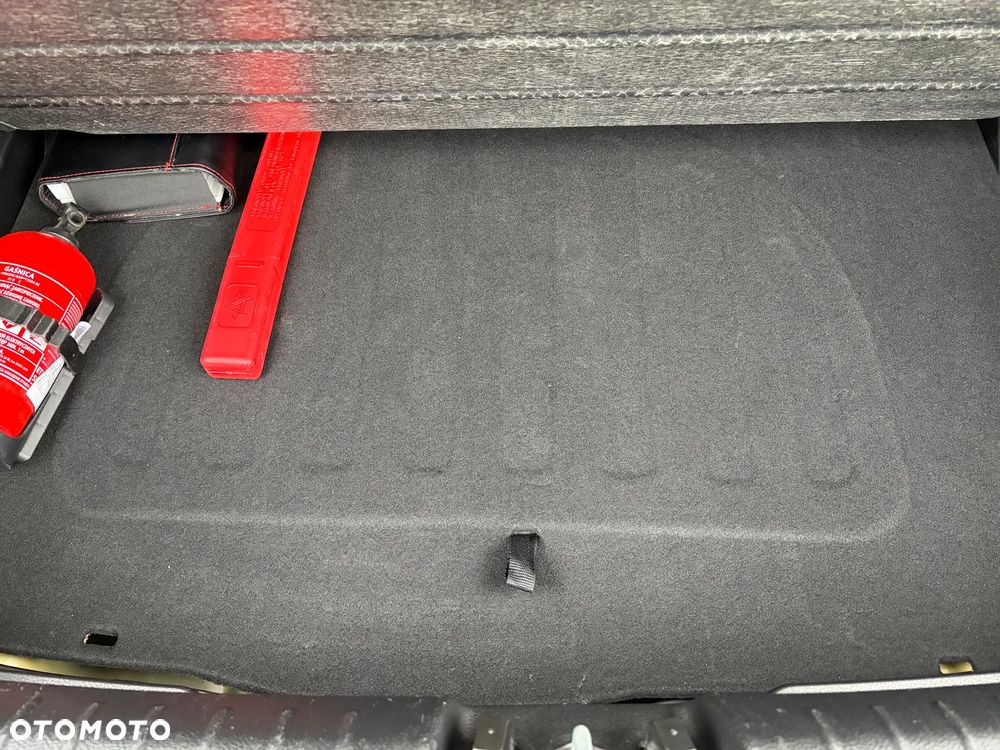 Kia Stonic 1.4 L - 25