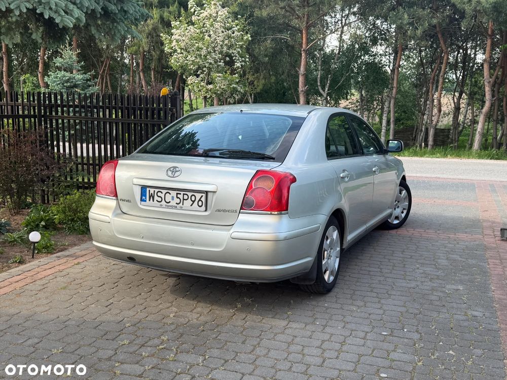 Toyota Avensis 1.8 VVT-i Terra - 6