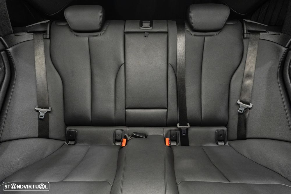 BMW 420 Gran Coupé d Pack M Auto - 26