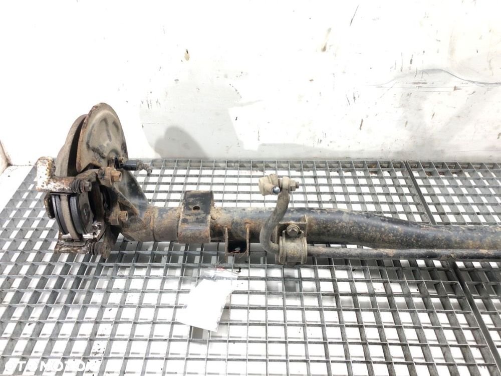 BELKA TYŁ  VW CADDY III Nadwozie pełne/minivan (2KA, 2KH, 2CA, 2CH) 2004 - 2015 2.0 SDI 51 kW [70 - 7