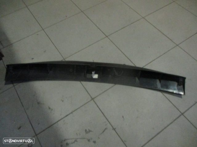 Aileron AIL28 SMART FORTWO 2004 700 I 61CV 3P PRETO - 2
