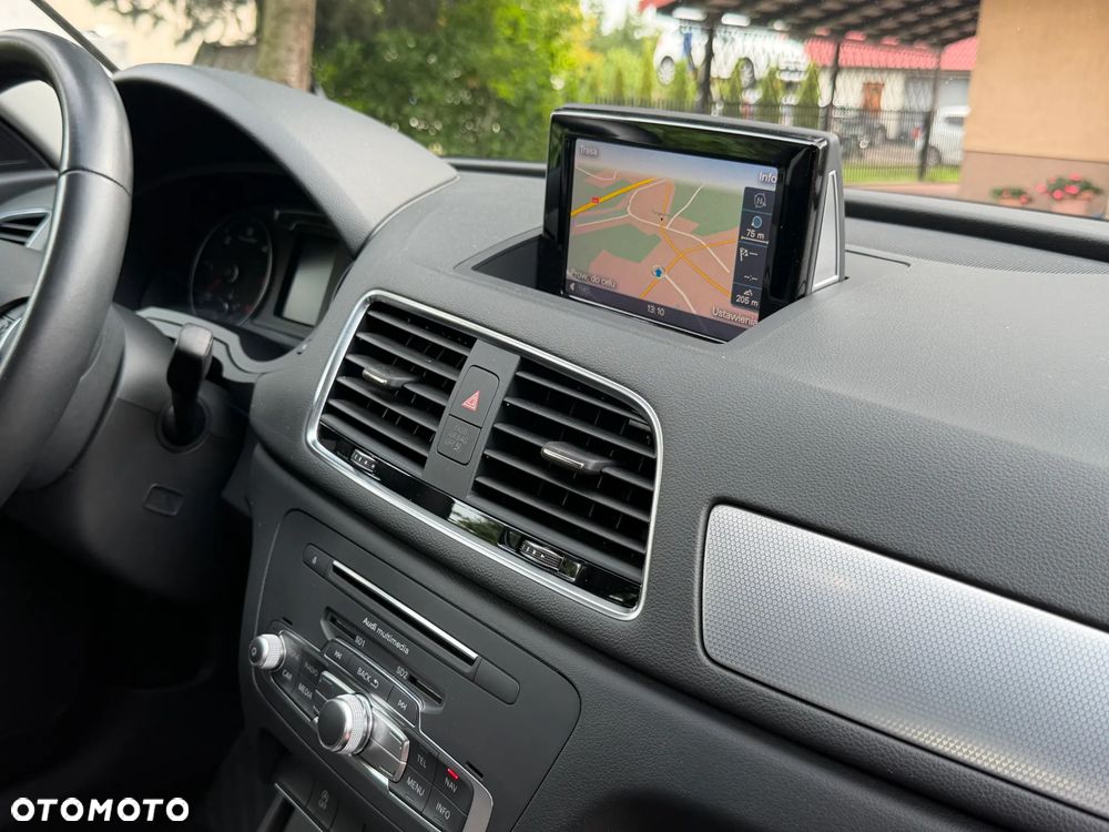 Audi Q3 2.0 TDI Design - 26