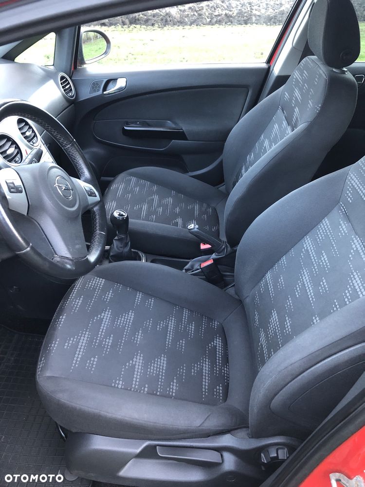 Opel Corsa - 8