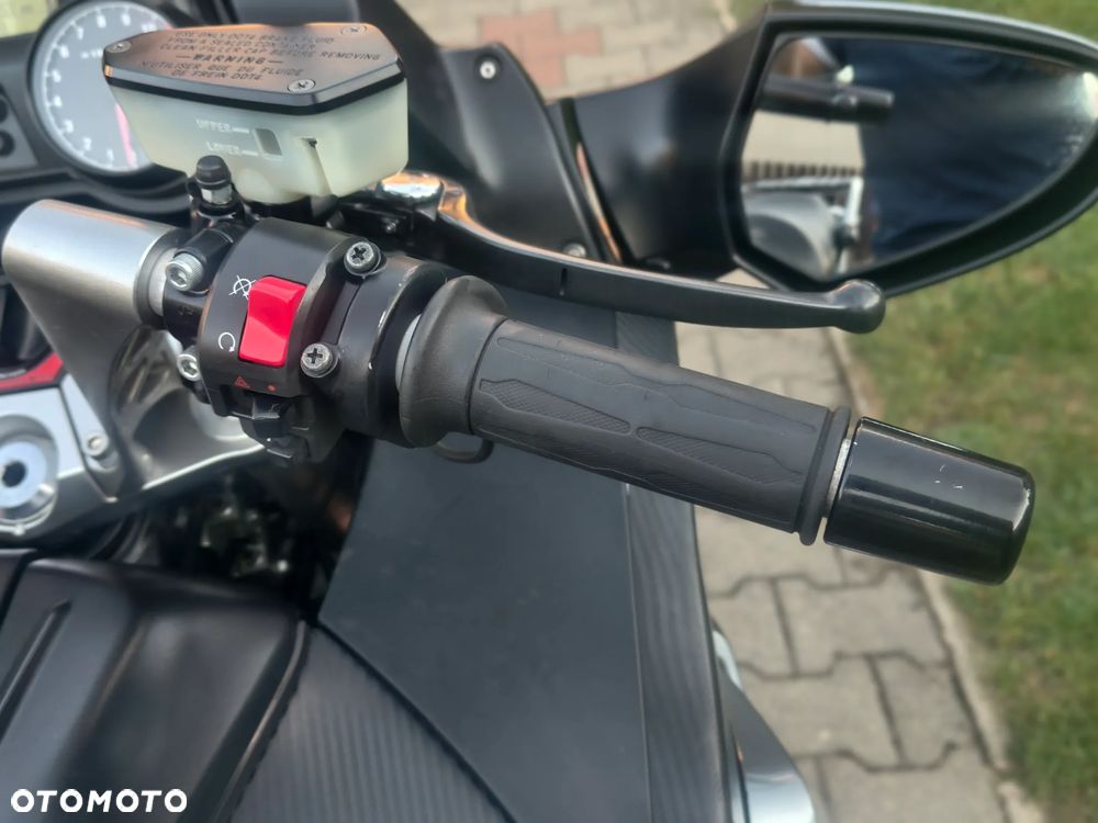 Kawasaki GTR - 20