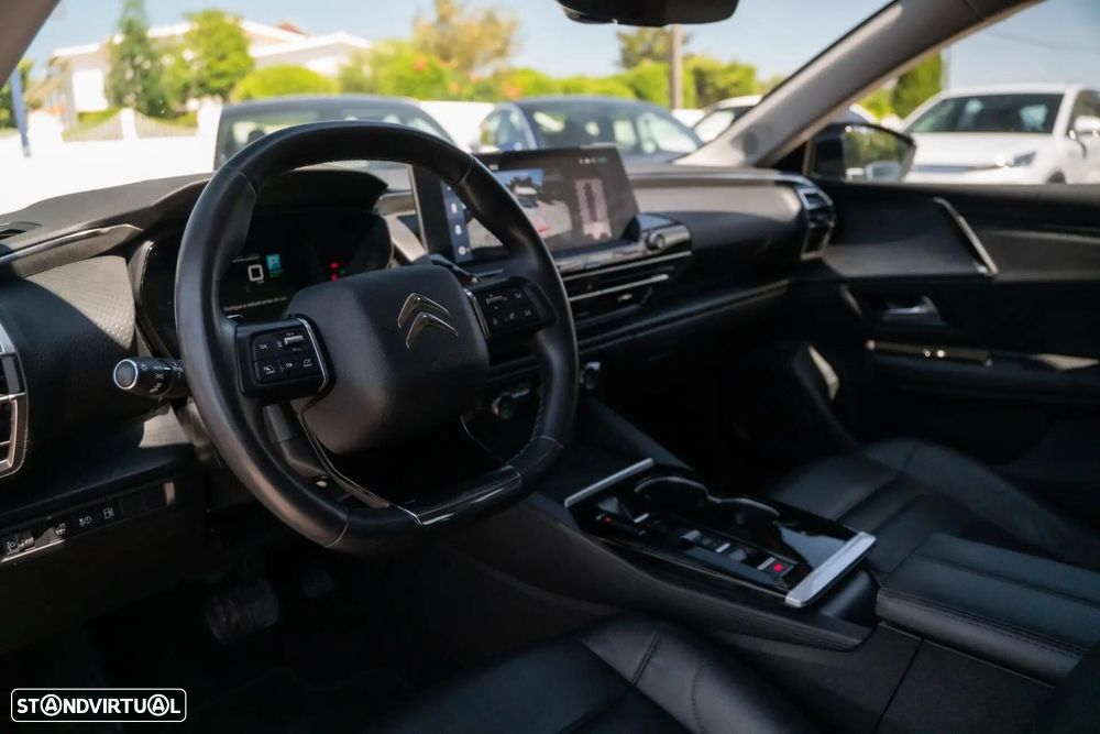 Citroën C5 X 1.6 Hybrid Plus e-EAT8 - 3