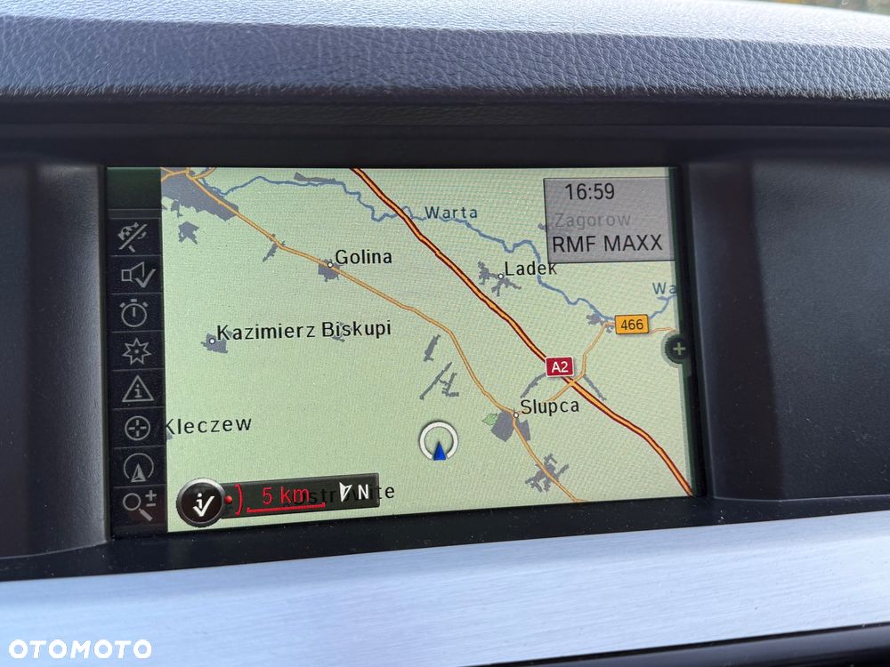 BMW Seria 5 520d Blue Performance - 11