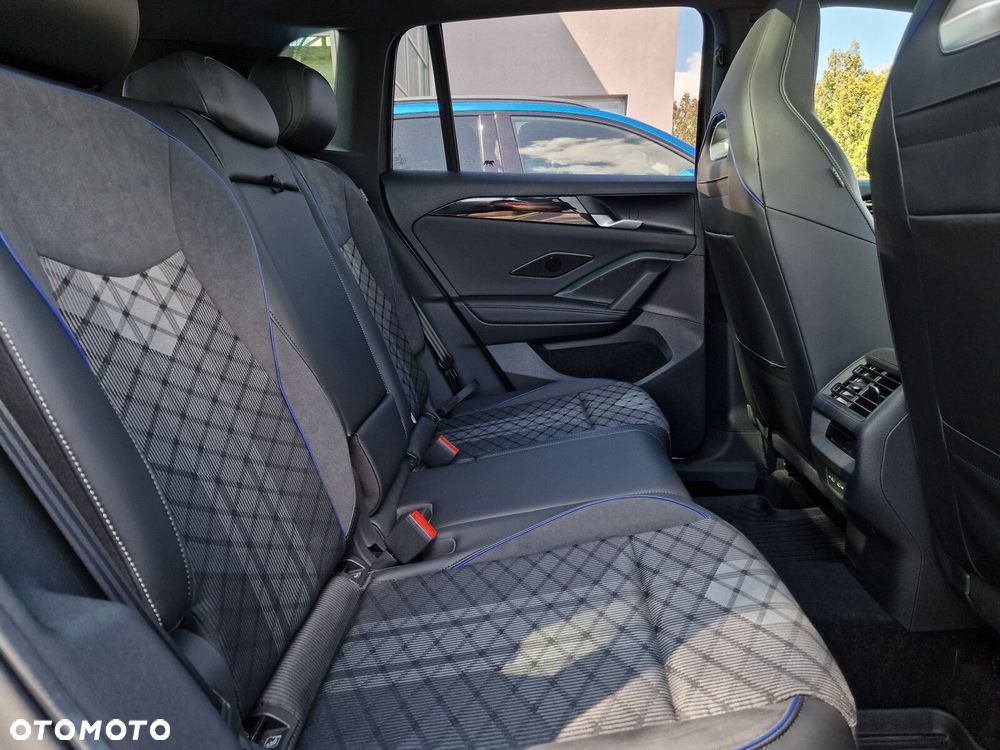 Volkswagen Tiguan - 16